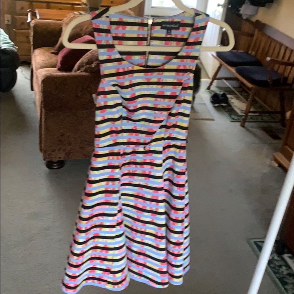 Women’s S colorful dress